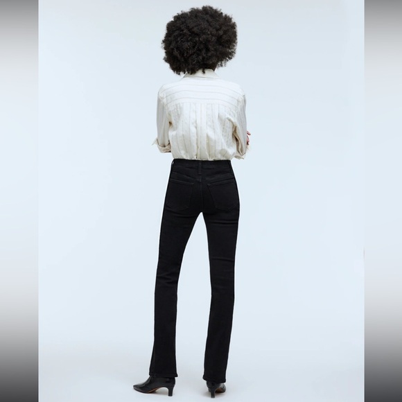 NWT Petite Kick Out Flare Full-Length Jeans, Black Frost, 26P NP505 - Picture 5 of 10